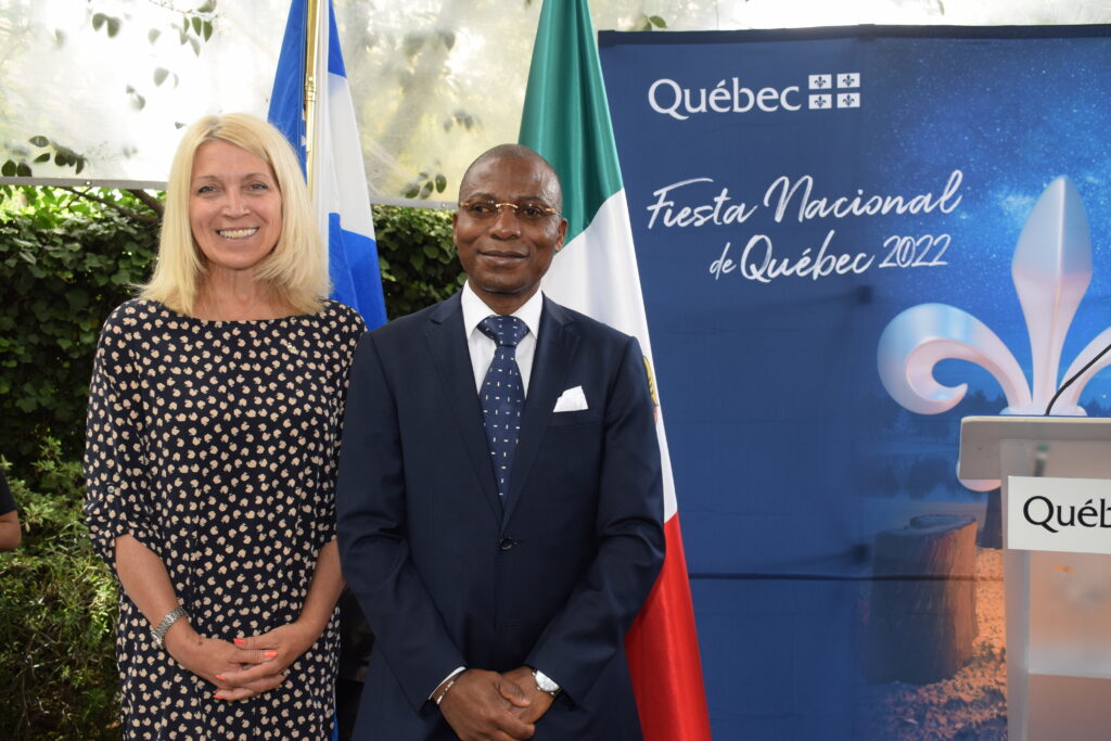 Lucia Lecours, Ministra de Economía de Quebec; y Robert Djerou Ly, Embajador de Costa de Marfil