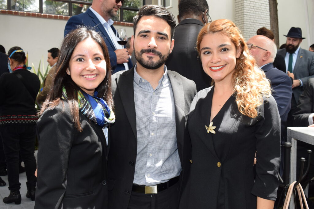 Andrea Reynoso, Miguel Mendivil y Belén Licona