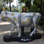 Luz Blanchet y su vaca “Cownection”