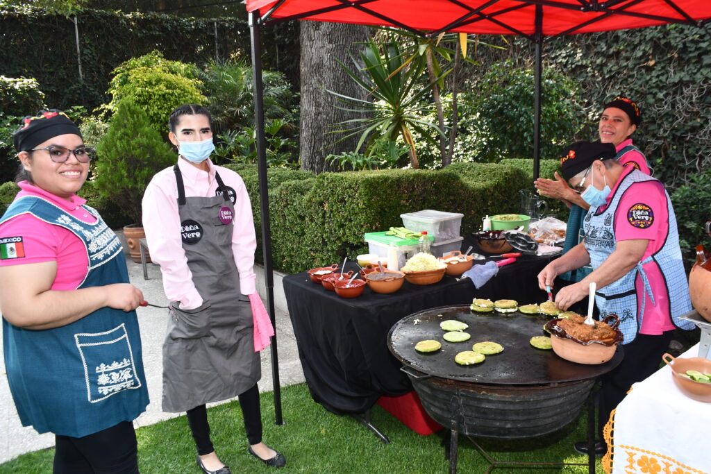 Las fritangas mexicanas tampoco pudieron faltar